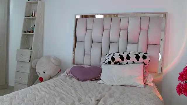 Ayleen m online show from 11.12.25