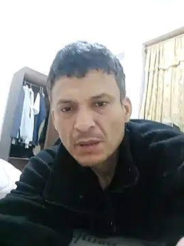 Snapshot of luislimafuego chatting on 12.04.25 luislimafuego online show from 12.04.25