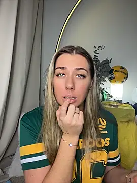 louiseberkeley online show from 06.16.26