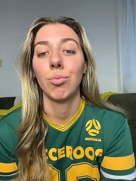 louiseberkeley online show from 06.23.26