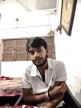 Snapshot of yashuuuu021 chatting on 10.03.25 yashuuuu021 online show from 10.03.25