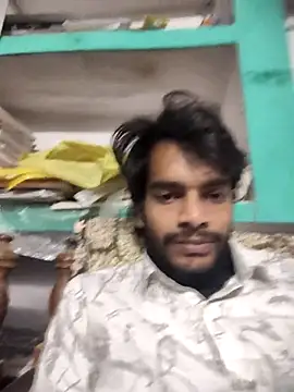 Snapshot of yashuuuu021 chatting on 11.22.25 yashuuuu021 online show from 11.22.25