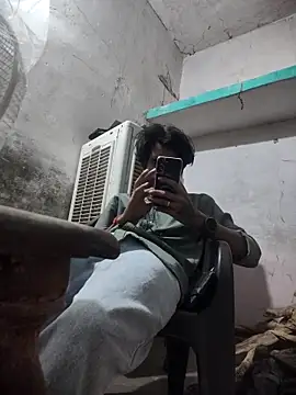 Snapshot of yashuuuu021 chatting on 03.13.26 yashuuuu021 online show from 03.13.26