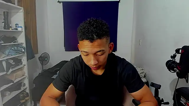 Snapshot of JuanchiT66 chatting on 09.14.25 JuanchiT66 online show from 09.14.25