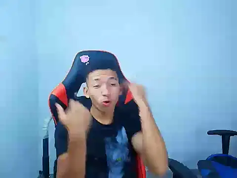 Snapshot of JuanchiT66 chatting on 09.18.25 JuanchiT66 online show from 09.18.25