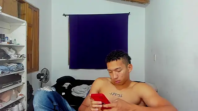 Snapshot of JuanchiT66 chatting on 10.09.25 JuanchiT66 online show from 10.09.25