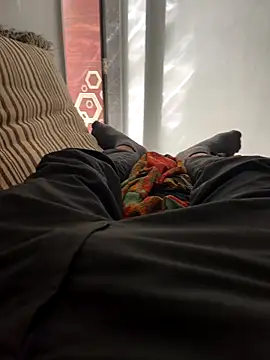 Snapshot of NoddingScorpion chatting on 11.06.25 NoddingScorpion online show from 11.06.25