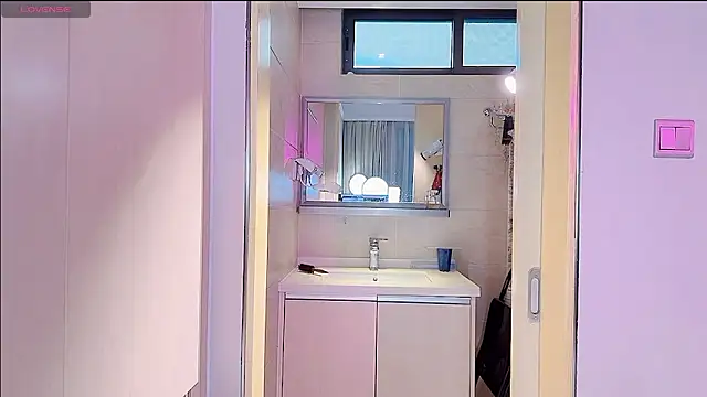 lucy-66 online show from 10.12.25