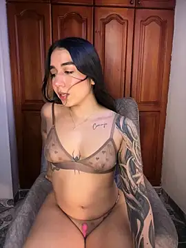 KaditaNavarro online show from 06.29.26