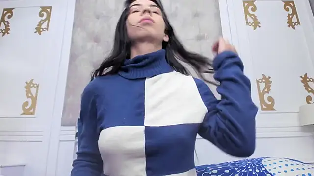 Snapshot of KatherinJohns chatting on 11.22.25 KatherinJohns online show from 11.22.25