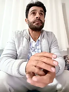 Snapshot of alex10alexx chatting on 10.19.25 alex10alexx online show from 10.19.25