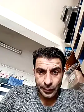 Snapshot of alex10alexx chatting on 11.01.25 alex10alexx online show from 11.01.25