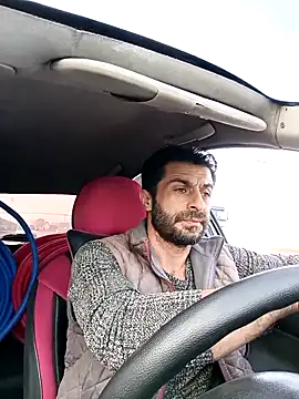 Snapshot of alex10alexx chatting on 11.18.25 alex10alexx online show from 11.18.25