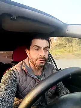 Snapshot of alex10alexx chatting on 11.21.25 alex10alexx online show from 11.21.25