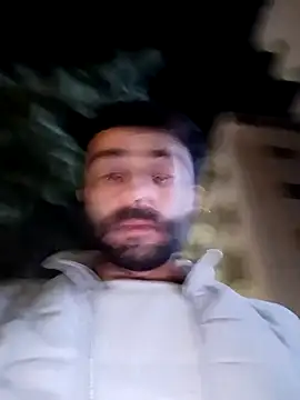 Snapshot of alex10alexx chatting on 11.22.25 alex10alexx online show from 11.22.25