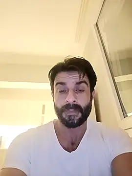 Snapshot of alex10alexx chatting on 12.01.25 alex10alexx online show from 12.01.25