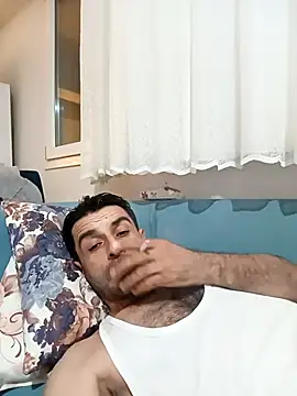 Snapshot of alex10alexx chatting on 12.03.25 alex10alexx online show from 12.03.25