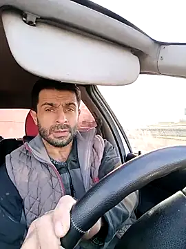 Snapshot of alex10alexx chatting on 12.15.25 alex10alexx online show from 12.15.25