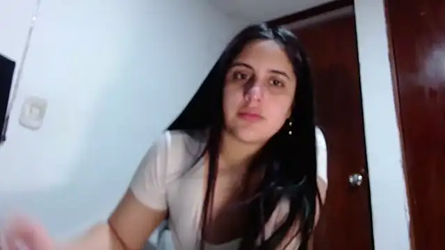 Electraweb 09 online show from 10.15.25