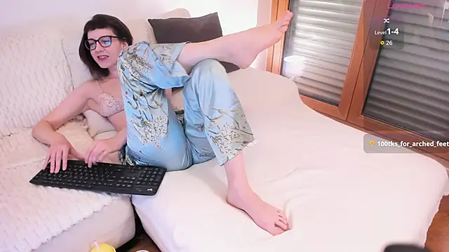 JaneLyrne online show from 03.04.26