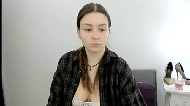 Snapshot of KatySensualy chatting on 02.26.26 KatySensualy online show from 02.26.26