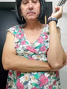 Emily de Carla online show from 11.06.25