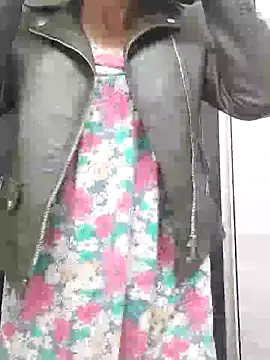 Emily de Carla online show from 05.11.26