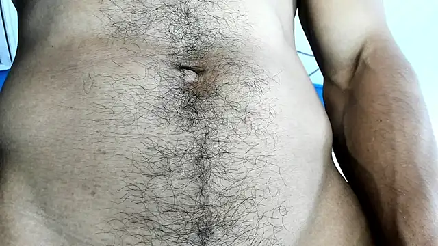 latinhotmuscle online show from 11.17.25