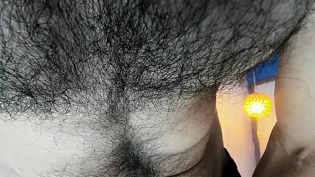 Snapshot of latinhotmuscle chatting on 02.03.26 latinhotmuscle online show from 02.03.26