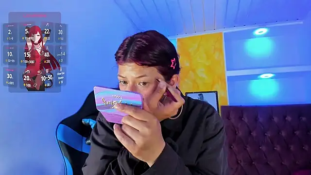 Snapshot of Raven_Rouge_ chatting on 11.23.25 Raven Rouge online show from 11.23.25