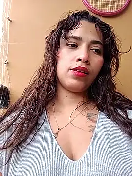 Snapshot of Vikyvoyeur chatting on 03.07.26 Vikyvoyeur online show from 03.07.26