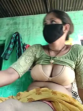 Hot-ilaiy online show from 10.08.25