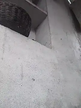 Hot-ilaiy online show from 10.21.25