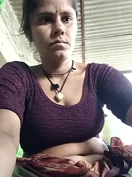 Hot-ilaiy online show from 10.25.25