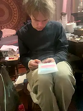 Snapshot of XanderOzzz chatting on 11.15.25 XanderOzzz online show from 11.15.25