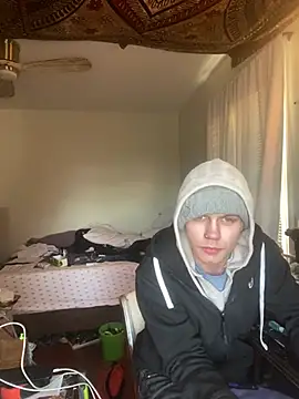 Snapshot of XanderOzzz chatting on 01.12.26 XanderOzzz online show from 01.12.26