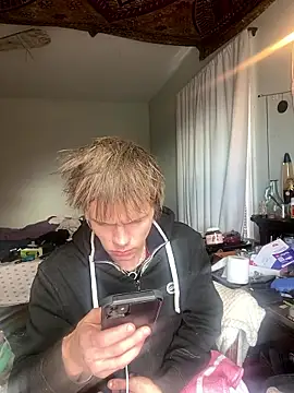 Snapshot of XanderOzzz chatting on 01.16.26 XanderOzzz online show from 01.16.26