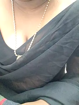 Snapshot of Tamil-rami chatting on 10.09.25 Tamil-rami online show from 10.09.25