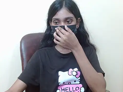 smallcuute online show from 09.23.25