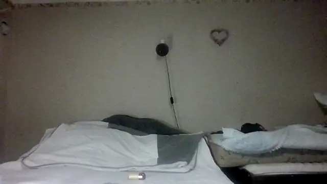 Snapshot of teklaadrienn chatting on 09.18.25 teklaadrienn online show from 09.18.25