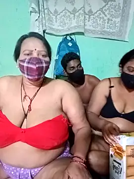 LoveOnStream online show from 03.08.26