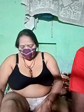 LoveOnStream online show from 03.13.26