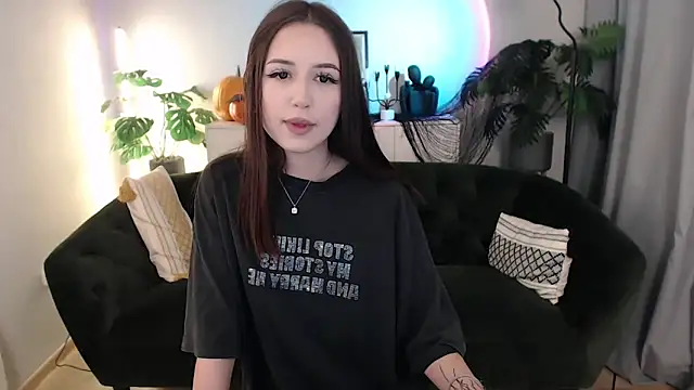 BlackEyesGirl online show from 10.29.25