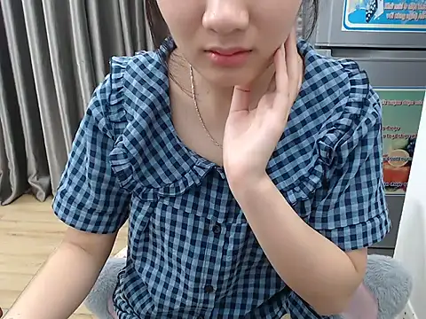 Lamoon 2k online show from 06.08.26