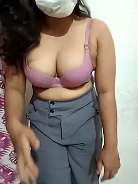 Snapshot of Sakshi4u chatting on 12.03.25 Sakshi4u online show from 12.03.25