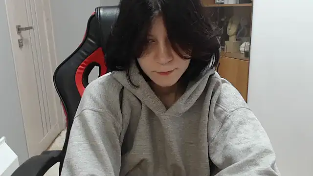 TinaQuiin online show from 09.26.25