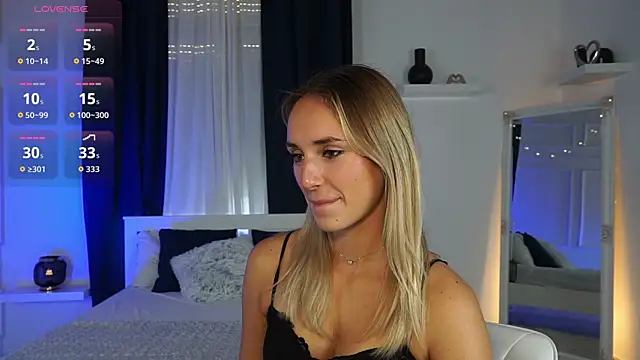 LenaaStar online show from 11.06.25