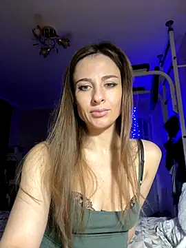 Snapshot of _shadylady_ chatting on 09.28.25  shadylady  online show from 09.28.25