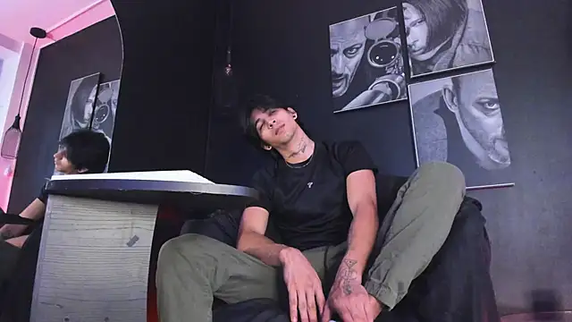 Snapshot of jett_savage chatting on 09.26.25 jett savage online show from 09.26.25