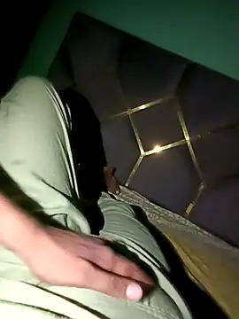 Snapshot of hot_manishacpl chatting on 10.08.25 hot manishacpl online show from 10.08.25